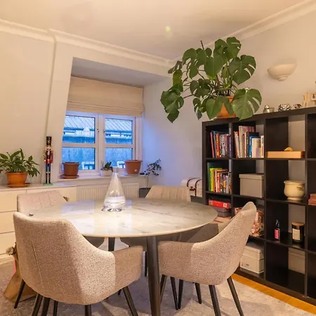 Zone1! Apartment