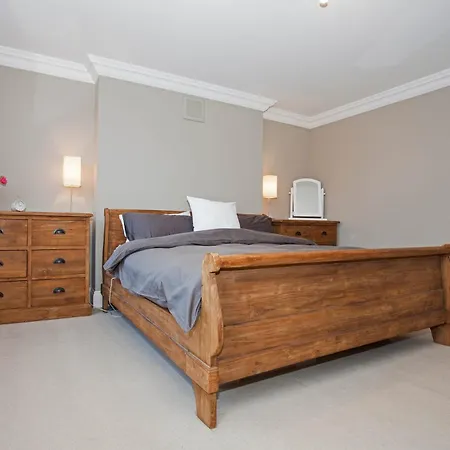 Marylebone Luxury 2-bed Duplex With Terrace London