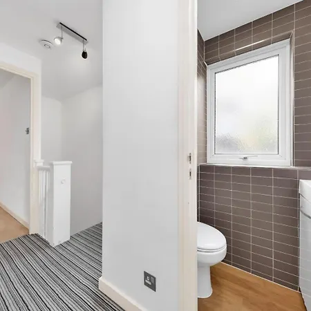 The Tower Bridge Holiday home *