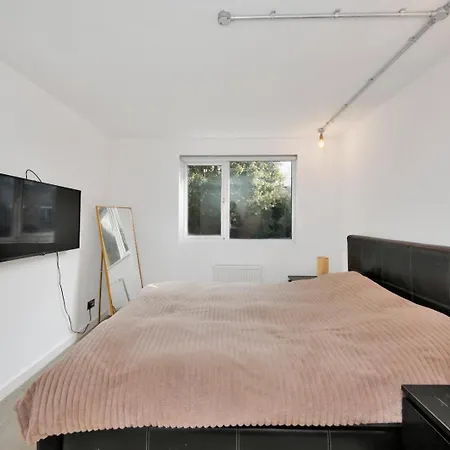 The Tower Bridge Holiday home London