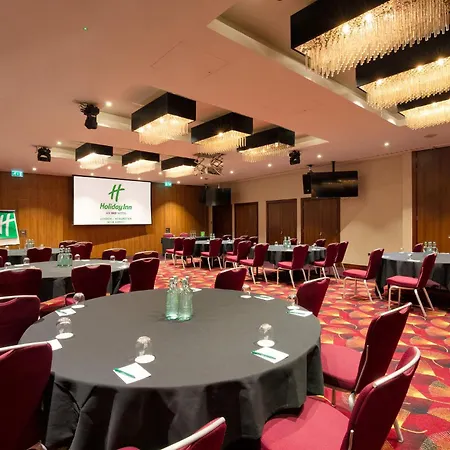 Holiday Kensington High St. By Ihg Hotel 4*