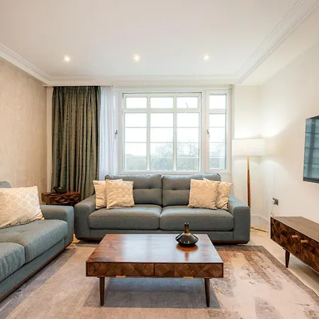 Fountain House 5* London