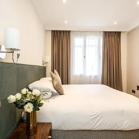 Aparthotel Fountain House 5*