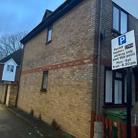 Homestay Single Near Excel *