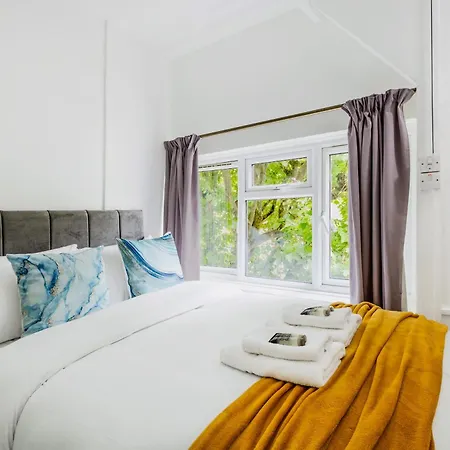 Lovely 2br Battersea, 7min Clapham Junction St Apartment