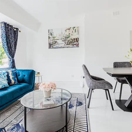 Lovely 2br Battersea, 7min Clapham Junction St Apartment *