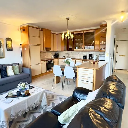 62 Regents Park By Aljoori Apartment London