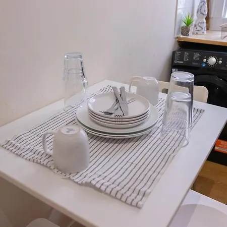 Modern Cosy - Fulham Prime Location Apartment London