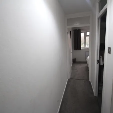 Wooburn Place Apartment *