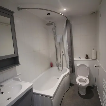 Wooburn Place Apartment Hillingdon