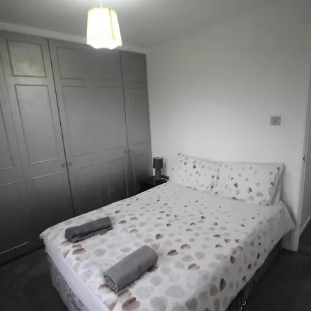 Apartment Wooburn Place Hillingdon