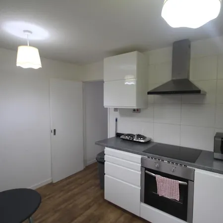 Wooburn Place Apartment Hillingdon