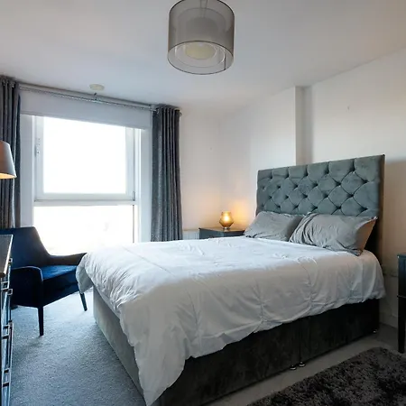 Apartment 32 Ross Apartment, Canary Wharf Area London