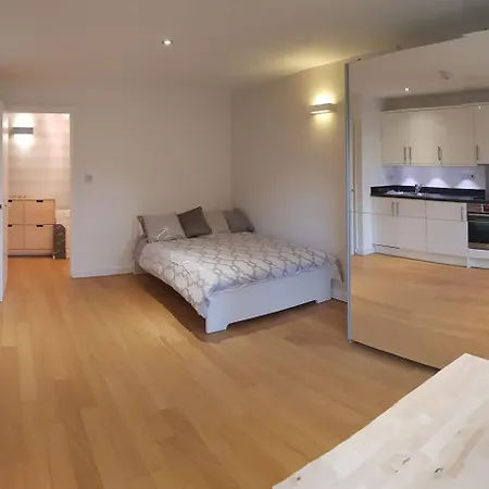 Beautiful Located In West Kensington Fulham Chelsea