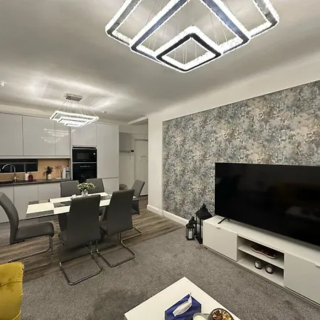 Kensington Apartment London