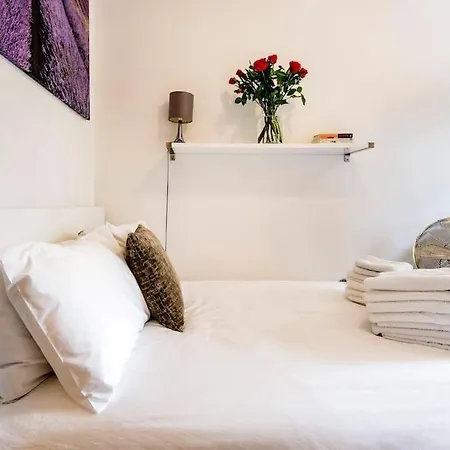 Apartman St 9 - Very Close To Tube Only 2 Mins -