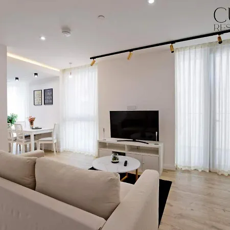 Apartment Luxury Retreat - 1 Bed Fully Equipped *