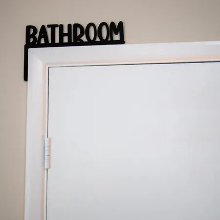 Apartment Twenty *