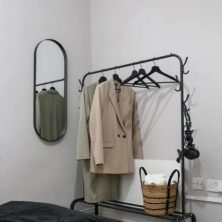 Twenty Apartment *