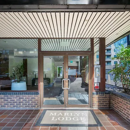 Blueground Of Concierge Nr Station Lon-394 Apartment London