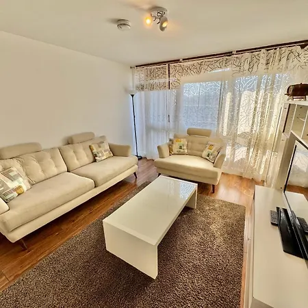 شقة Sleek & Bright Balcony Flat Perfect Escape
