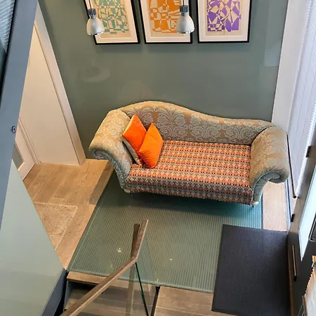 Apartamento Modern Self-contained Ground And Basement *