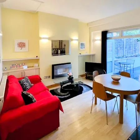 Superb In Willesden Green, 10mins To *