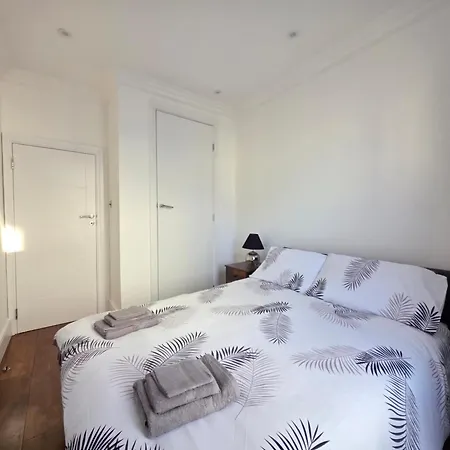 Apartment Hub 2 Bedroom In Paddington
