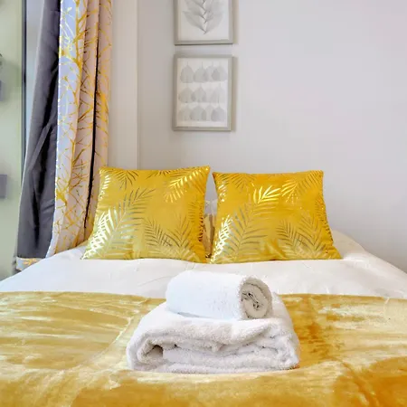 Trendy 3-bed, 2-bath - O2 Escape - Your Ideal