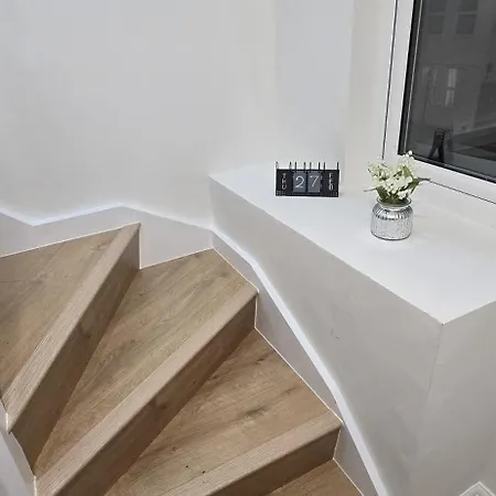 Apartment Cr0 Serviced
