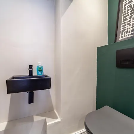 Peaceful 5br House With Garden & Terrace, Se London