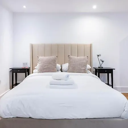 Lejlighed The Urban Minimalist- Notting Hill 2 Bed