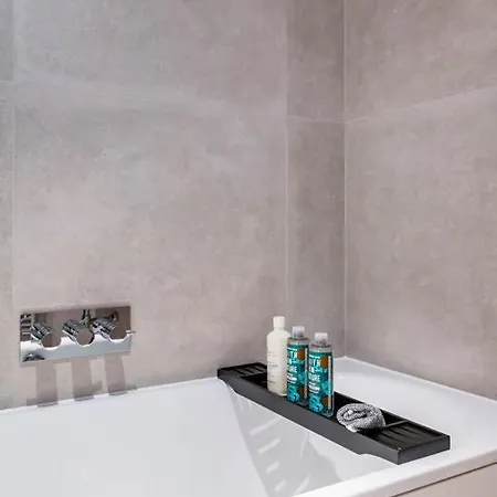 Lejlighed The Urban Minimalist- Notting Hill 2 Bed *