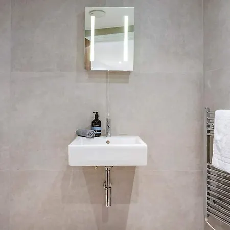 Lejlighed The Urban Minimalist- Notting Hill 2 Bed *