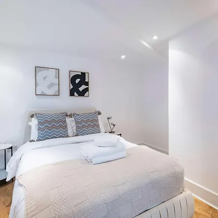 The Urban Minimalist- Notting Hill 2 Bed Lejlighed London