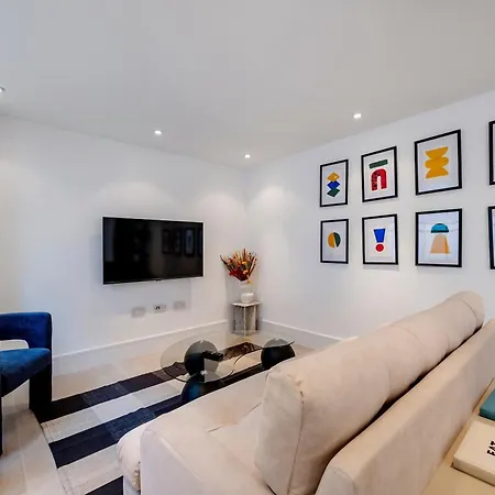 The Urban Minimalist- Notting Hill 2 Bed Lejlighed London