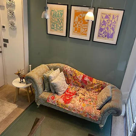 Apartamento Modern Self-contained Ground And Basement Londres
