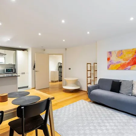 2-bed 2-bath In Old Street アパート ロンドン