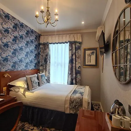 London Lodge Hotel