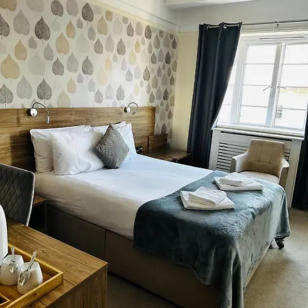 Vincent House 3* London