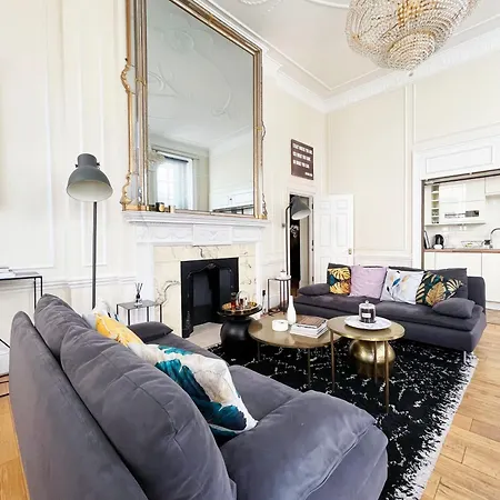 Robert House * London