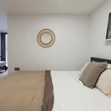 Apartment Beautiful Olive House