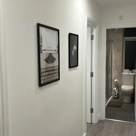 Sleek Sleeps 6 Sunset Views Family Friendly Apartment