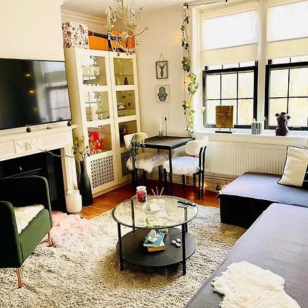 Apartment Situated In Greenwich Cutty Sark Riverside London