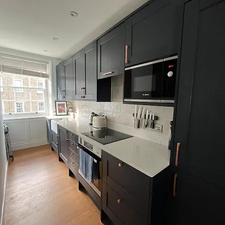 Fitzrovia Flat Apartment