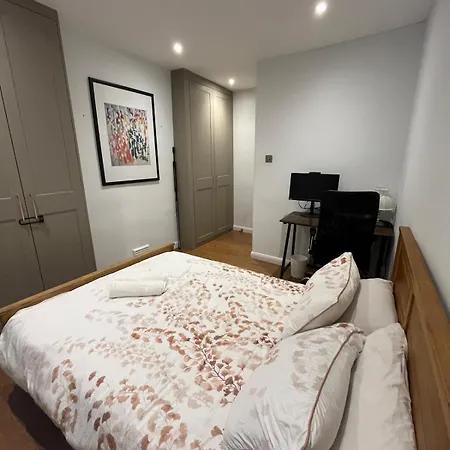 Fitzrovia Flat *