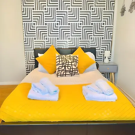 Sunny Side Wembley Apartamento *