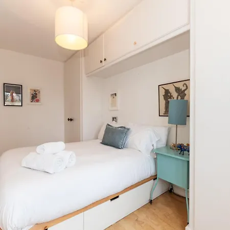 Pass The Keys Stylish Cosy - A Design Lover's Dream