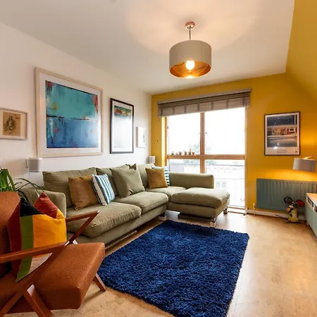 Apartment Pass The Keys Stylish Cosy - A Design Lover's Dream London