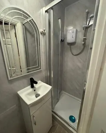 Guest house Aimi Luxury Living London